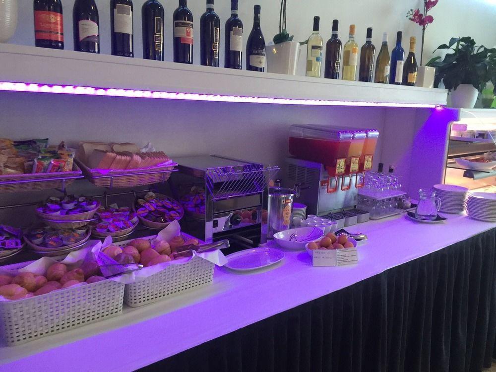 Hotel Anny Лидо ди Йезоло Екстериор снимка