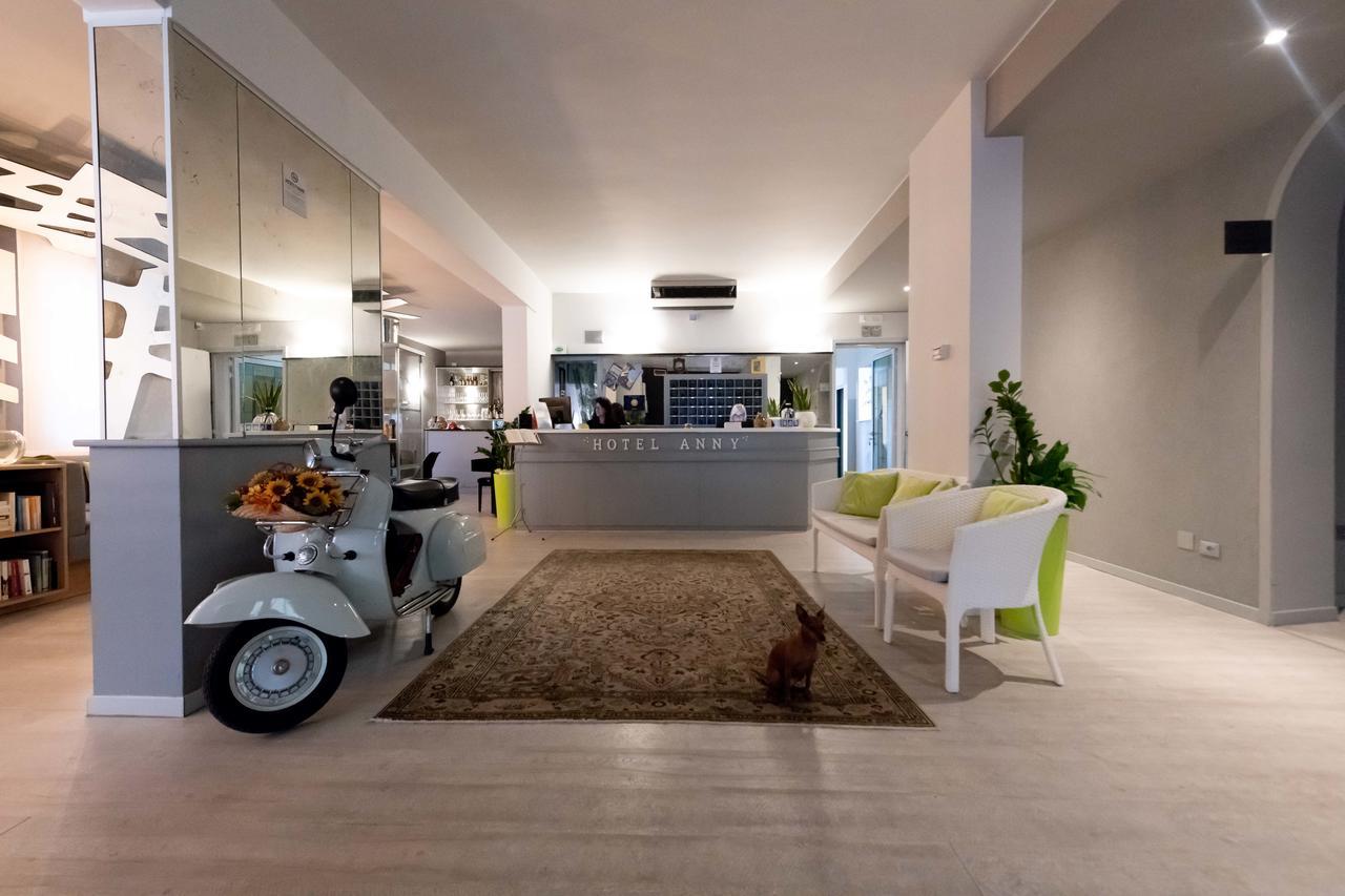 Hotel Anny Лидо ди Йезоло Екстериор снимка