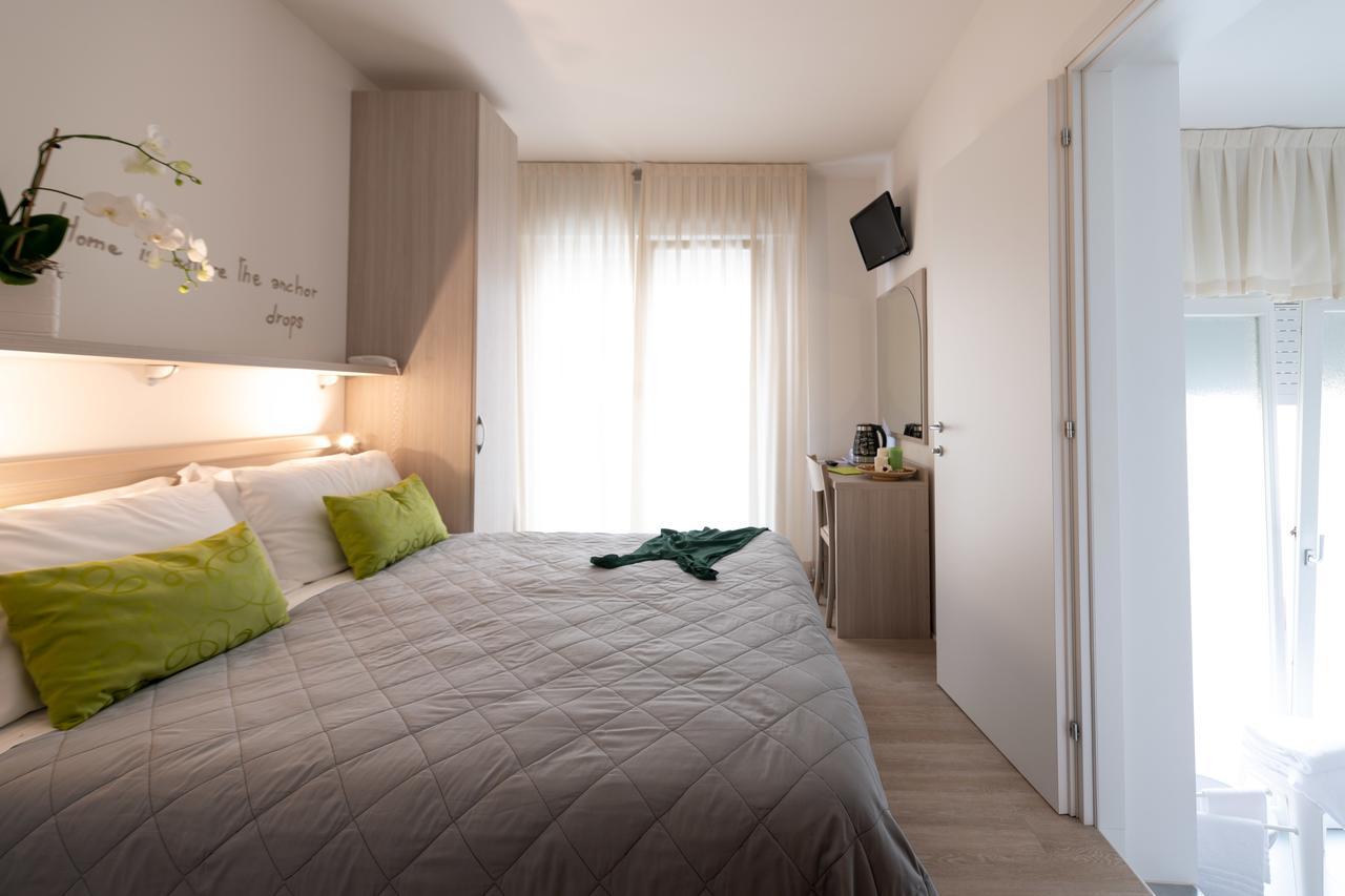 Hotel Anny Лидо ди Йезоло Екстериор снимка