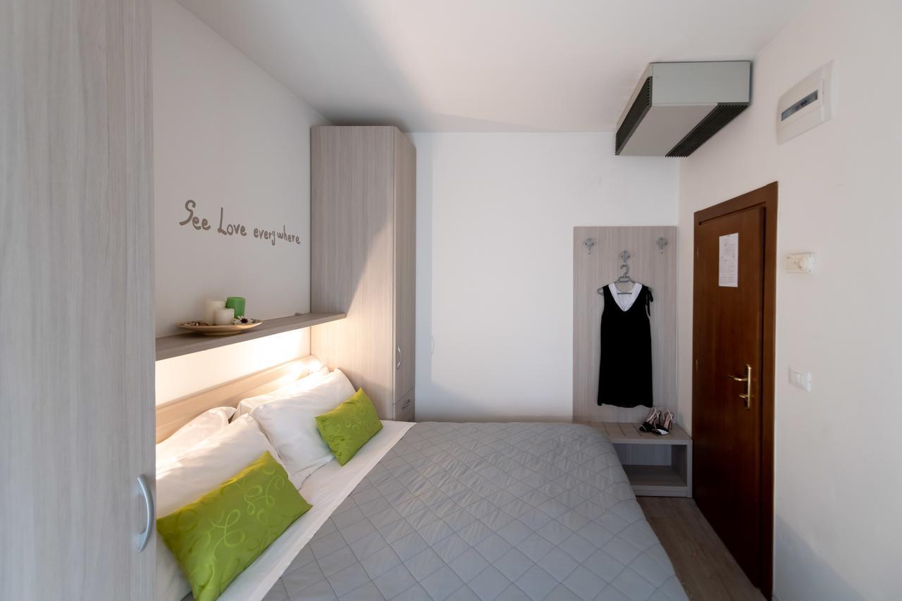 Hotel Anny Лидо ди Йезоло Екстериор снимка