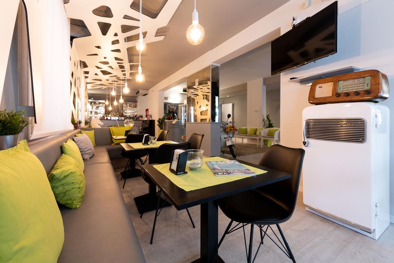 Hotel Anny Лидо ди Йезоло Екстериор снимка